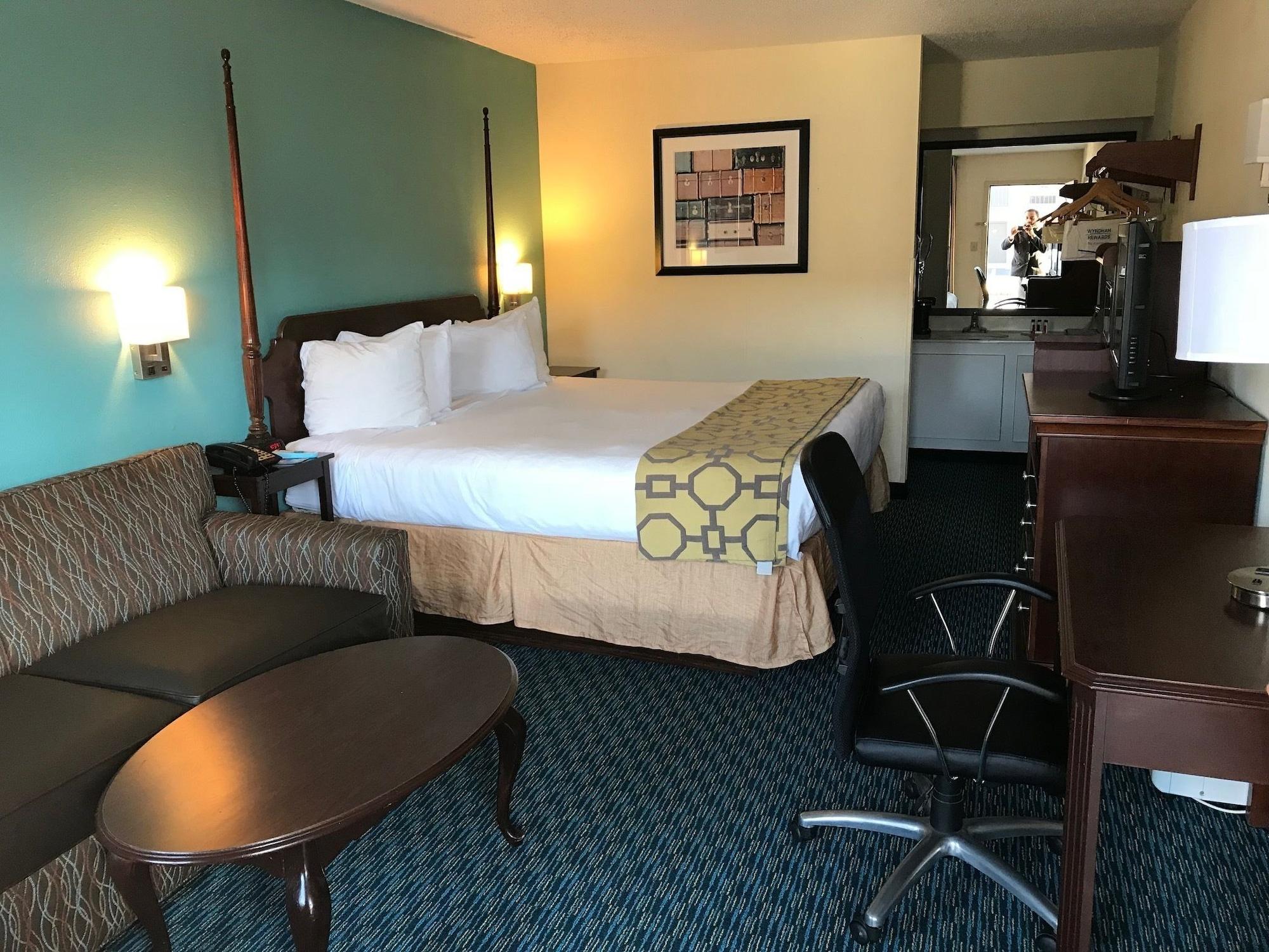 פלורנס Baymont Inn & Suites מראה חיצוני תמונה